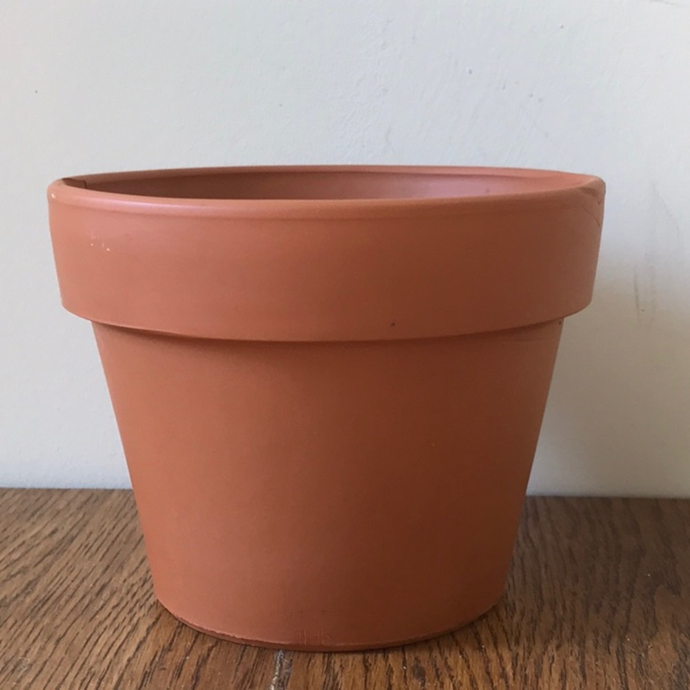 Vintage Terracotta Clay Pot 4 1/4” tall unbranded